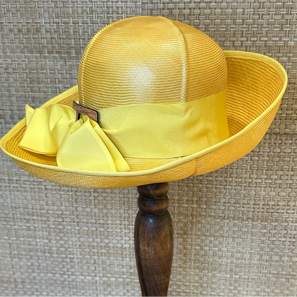 🌟2xHP🌟VTG 1950s-60s Canary Yellow Parasisal Fine Straw Boater Hat by The May Co. - Picture 2 of 12